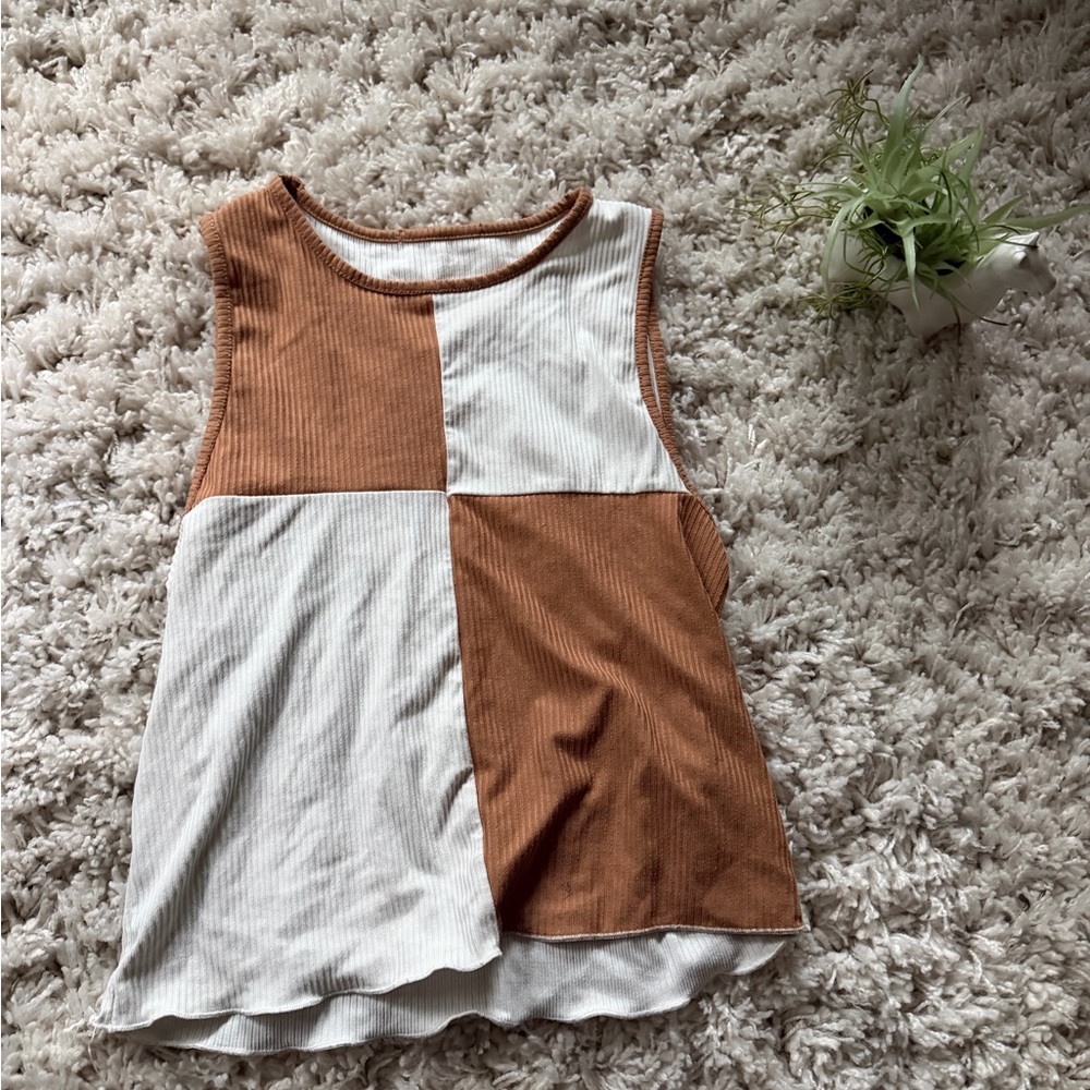 Chic Sleeveless Patchwork Tank Top - image 1